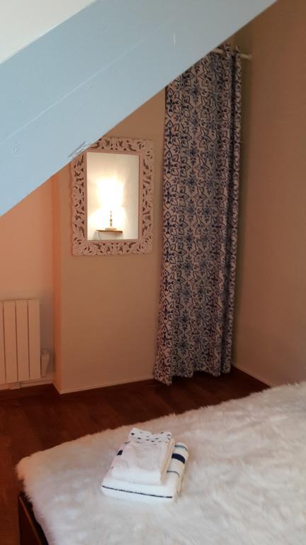 Appartement Le Saint Léonard...Il est bleu à Honfleur Extérieur photo